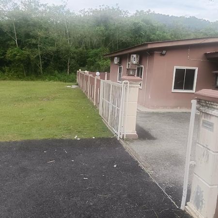 Aliza Scawa Homestay Kuala Pilah Ngoại thất bức ảnh